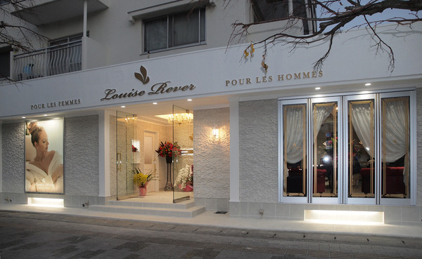 ルイーズ・レヴェ様